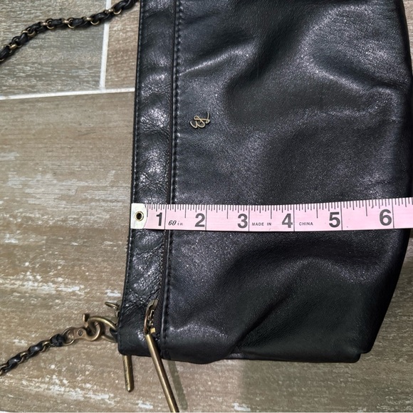 Elliott Lucca Black Leather Crossbody Bag Purse Chain Strap - Picture 12 of 12